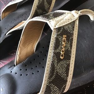 Coach flip flops